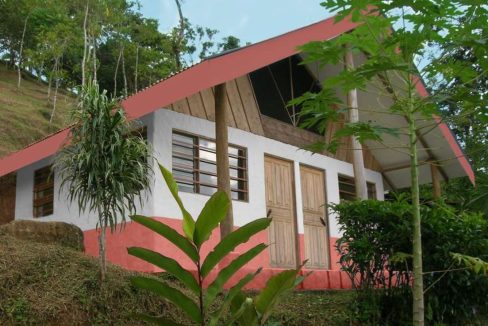 17 Acres en Río Celeste de Guatuso